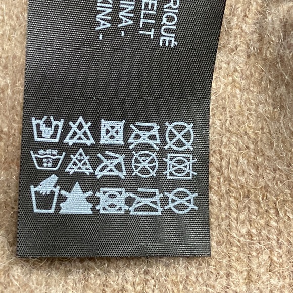 NWT. Zara Beige Wool Blend Fine Knit Beanie. Ref. 3739/215. - Picture 11 of 11